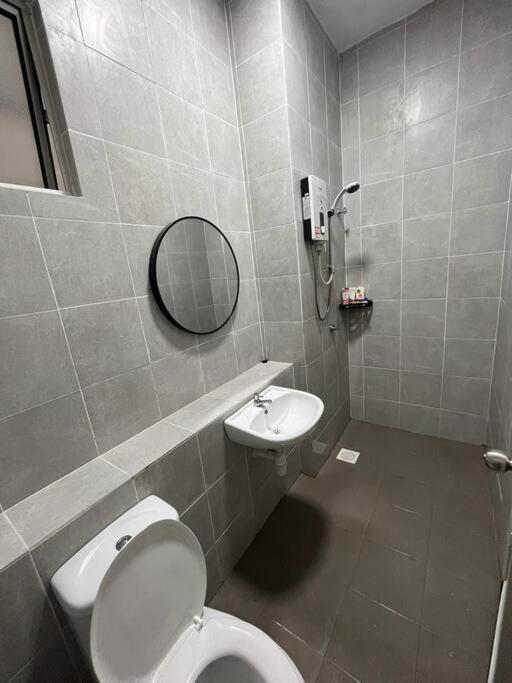 Faliza Adelia Residence Каджанг Экстерьер фото